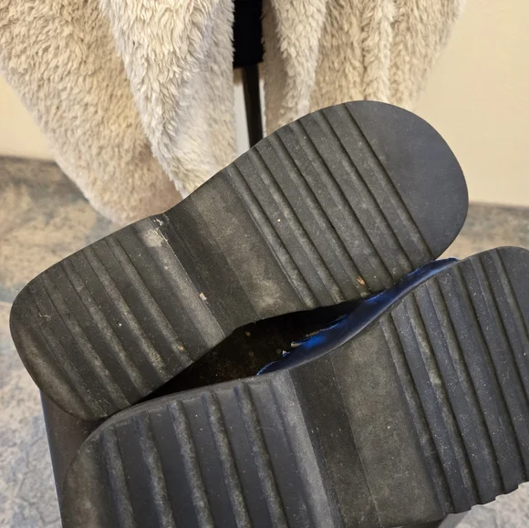 Vintage Harley Davidson Summer Sandles - Picture 5 of 8